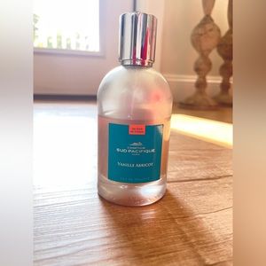 Comptoir Sud Pacifique VANILLE ABRICOT 3.3oz bottle more than halfway full.